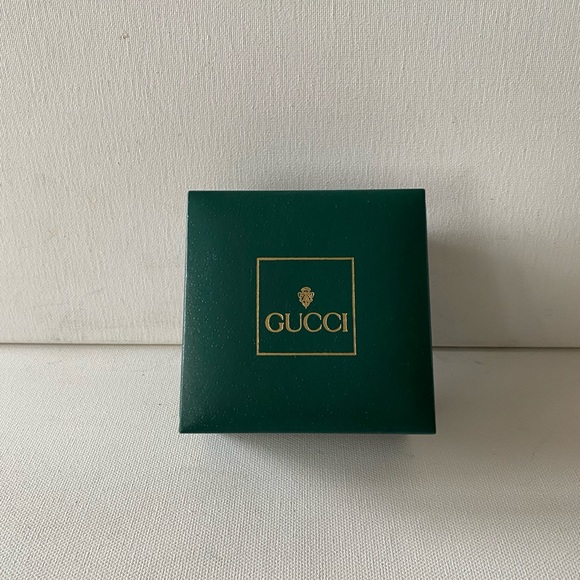 AUTHENTIC GUCCI BEZEL 12 COLOURS BRACELET QUARTZ WATCH WRISTBAND SIZE 6.10” - Picture 4 of 4